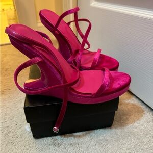 Hot pink suede wedges (pretty lil things )